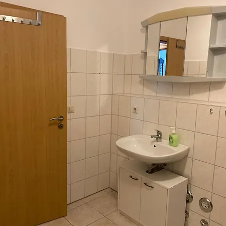 Ferienwohnung Am Schloss Lelkendorf