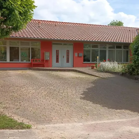 Ferienwohnung Am Schloss Lelkendorf